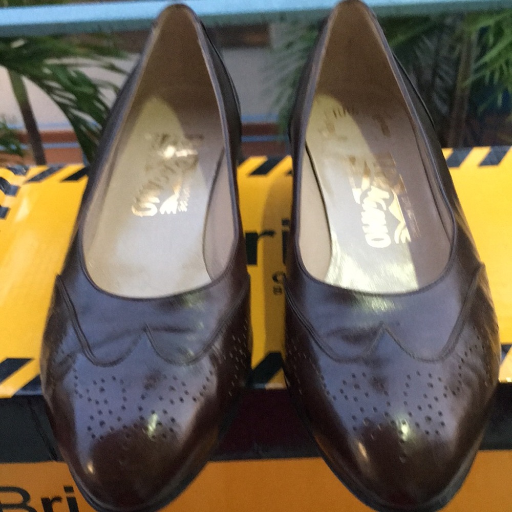 VINTAGE BROWN SALVATORE FERRAGAMO’S  👞 STYLED TO WEAR ALL DAY